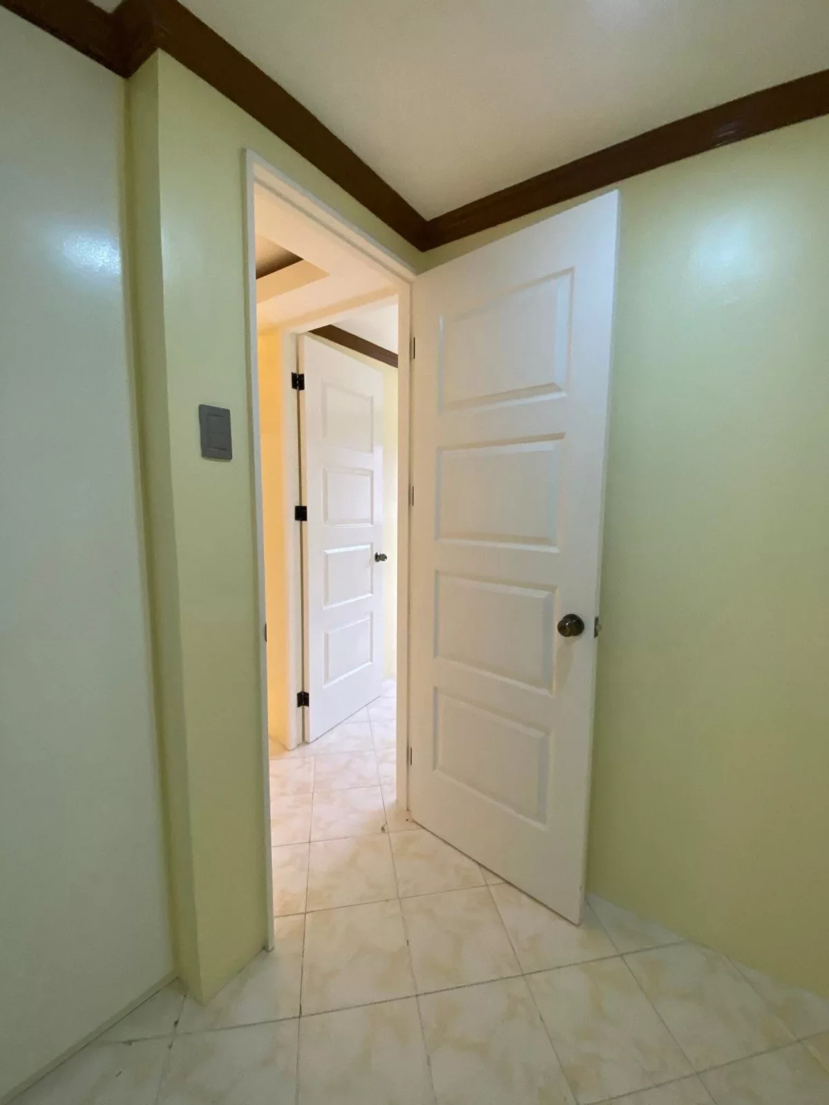 House and Lot for Sale in Minglanilla — Townhouse in Minglanilla, Cebu, Philippines — Photo 2