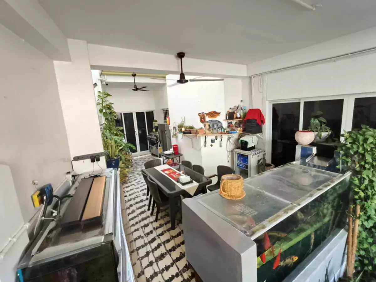 Open photo 19 of 25 — House and lot for sale in Banawa Cebu City