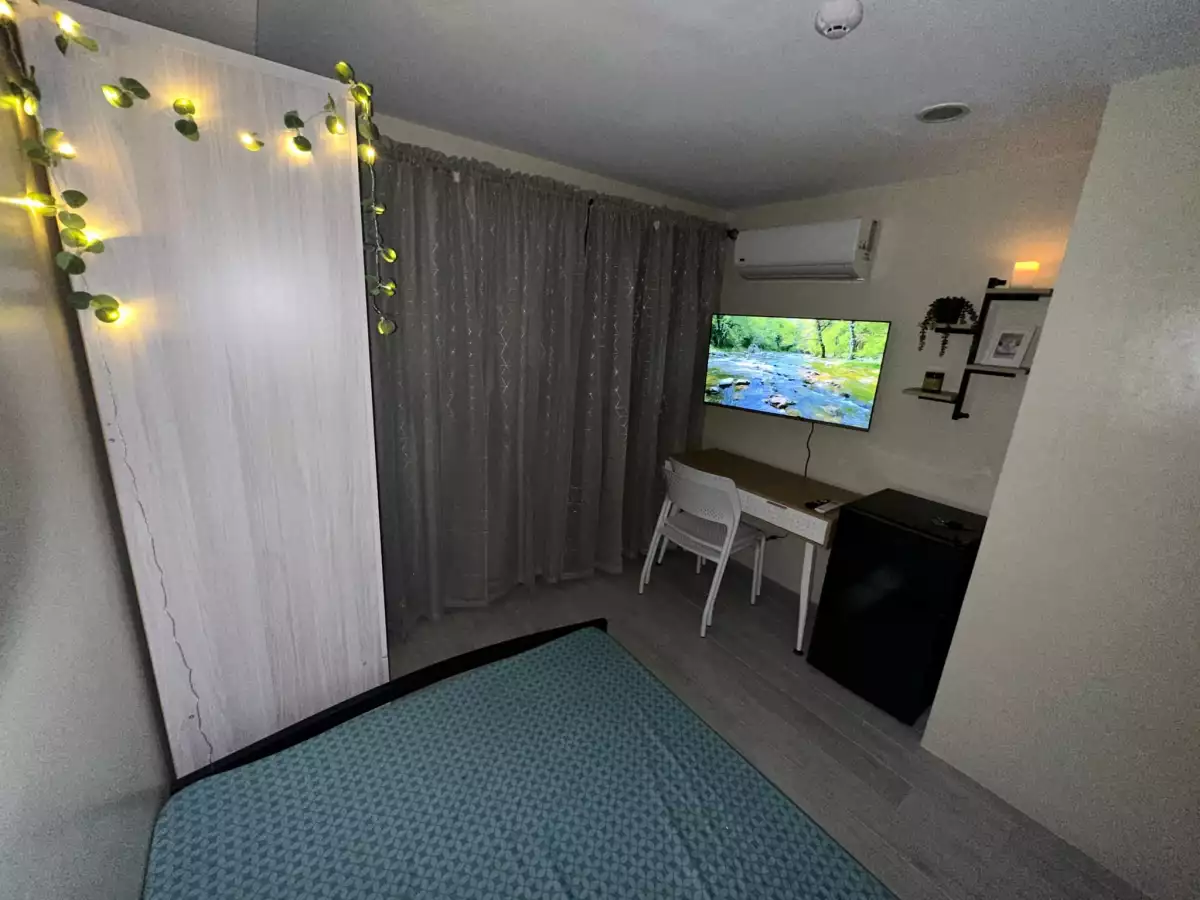 FULLY FURNISHED STUDIO UNIT FOR RENT NEAR AYALA — Studio in Mandaue City, Philippines — Photo 2