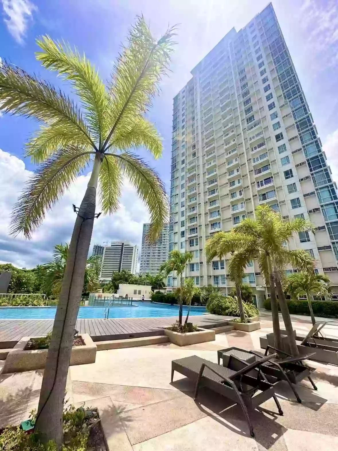 Open photo 15 of 20 — Marco Polo Unit For Sale