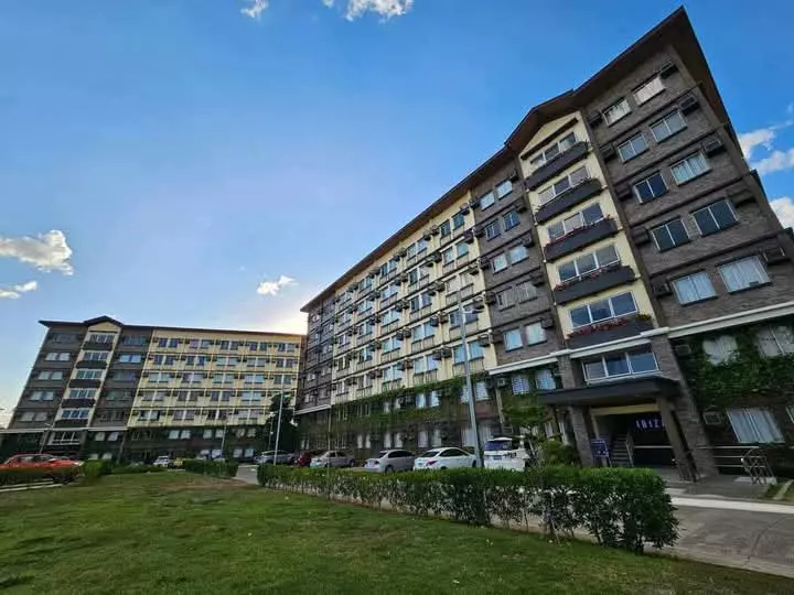 Olvera Residences