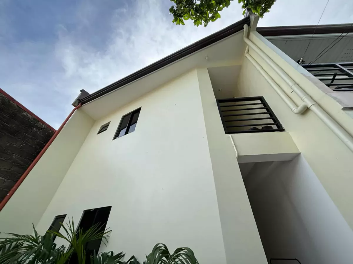Open photo 15 of 20 — House and Lot with Apartment in Labangon