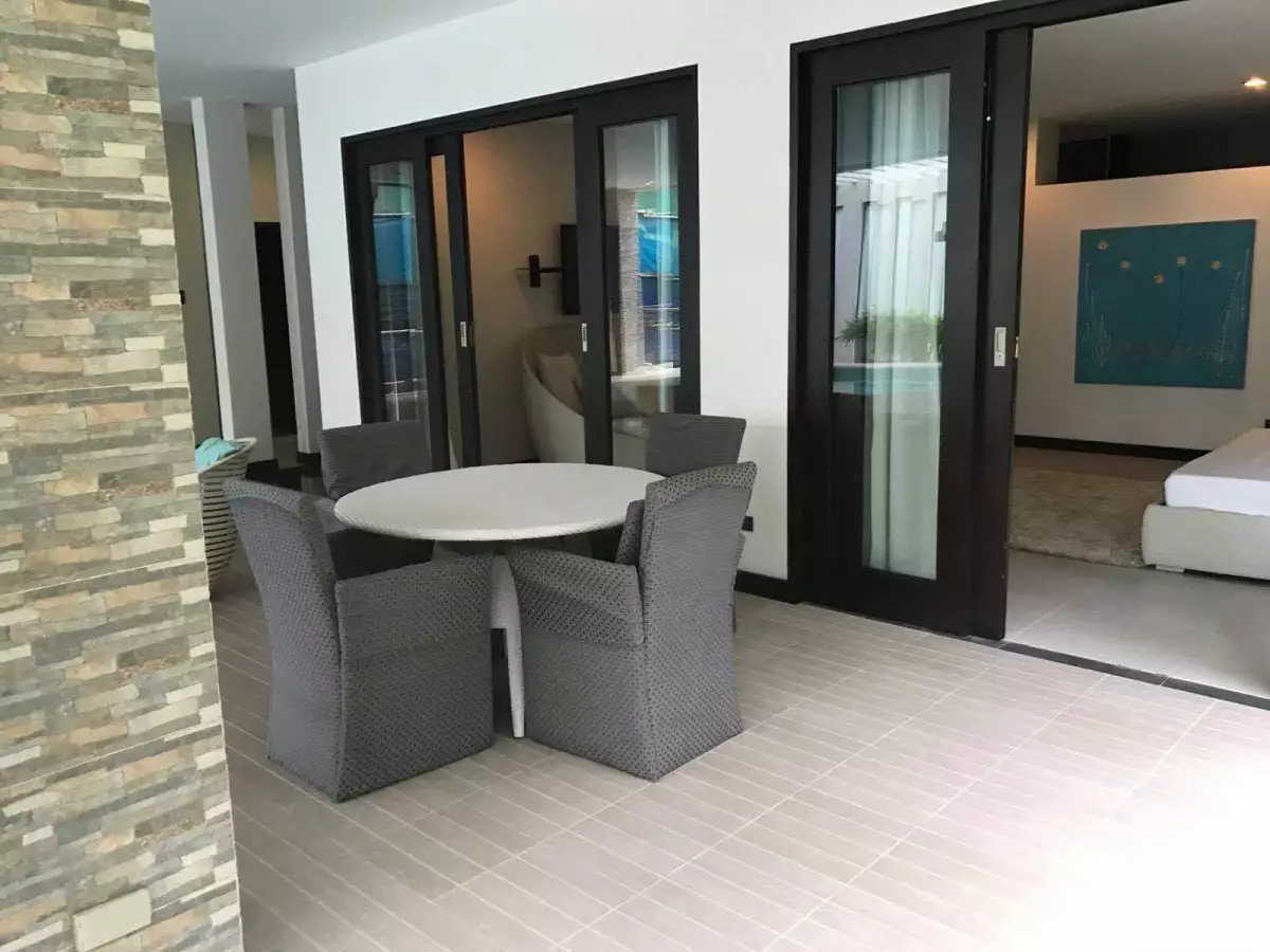 Open photo 31 of 61 — Maria Luisa House for Sale