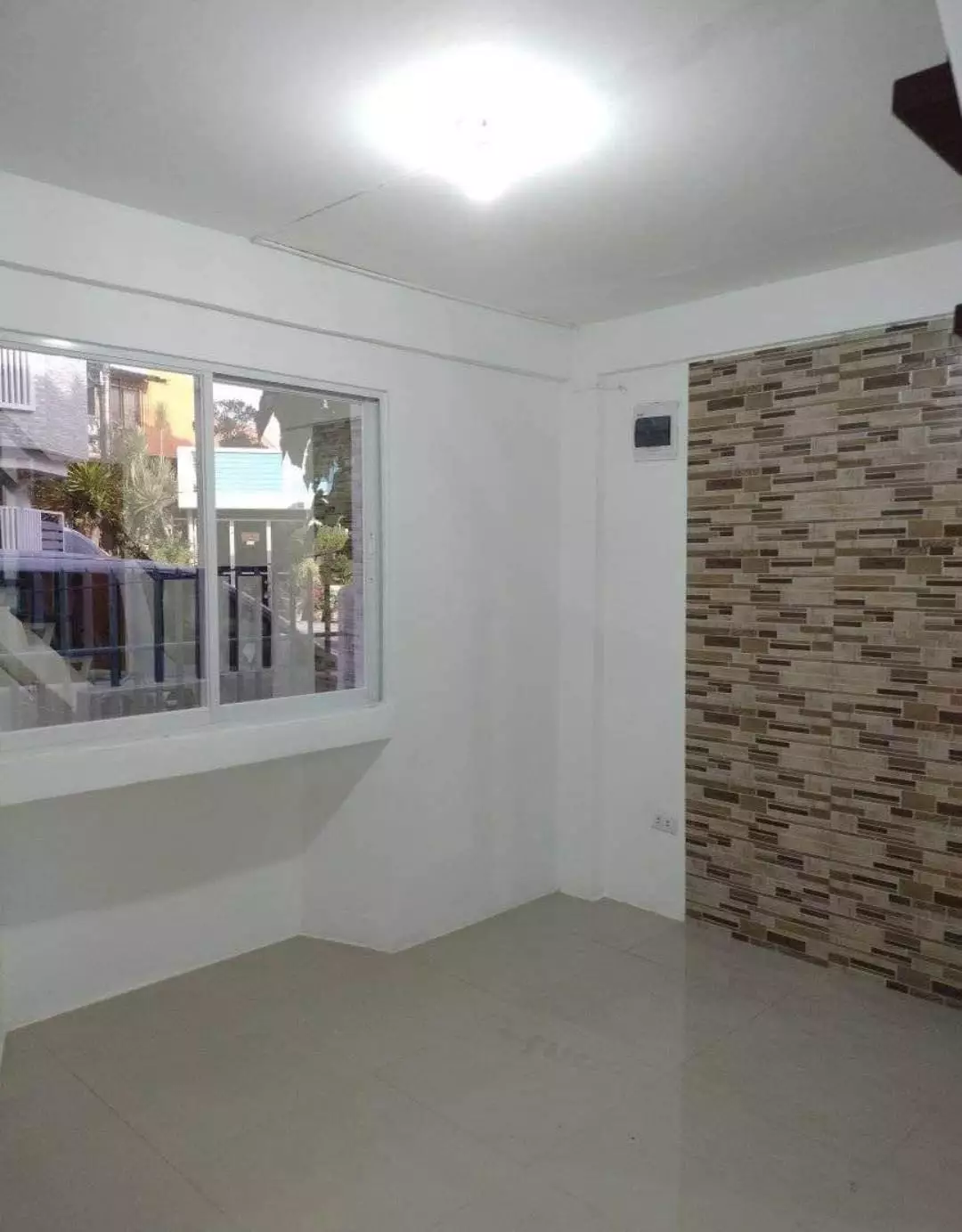 FOR SALE HOUSE AND LOT AT PALMAS VERDES — House and Lot in Mandaue City, Cebu, Philippines — Photo 3