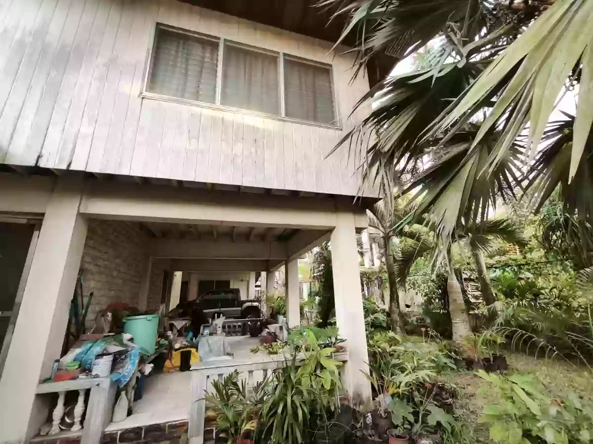 House and Lot for sale with big vacant lot at the back in Arevalo, Villa, Iloilo — House and Lot in Iloilo City, Iloilo, Philippines — Photo 4