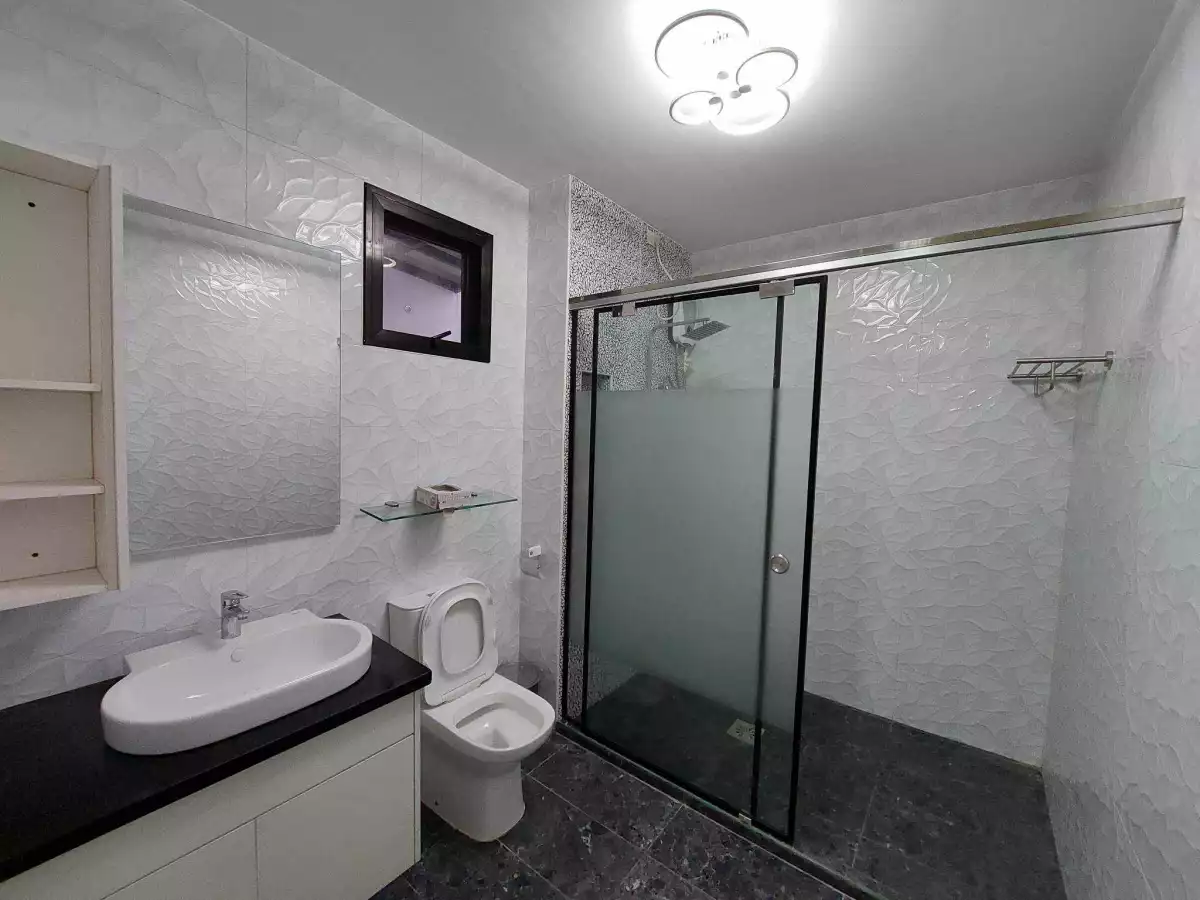 HOUSE & LOT FOR SALE — House and Lot in Apas, Cebu City, Cebu — Photo 2