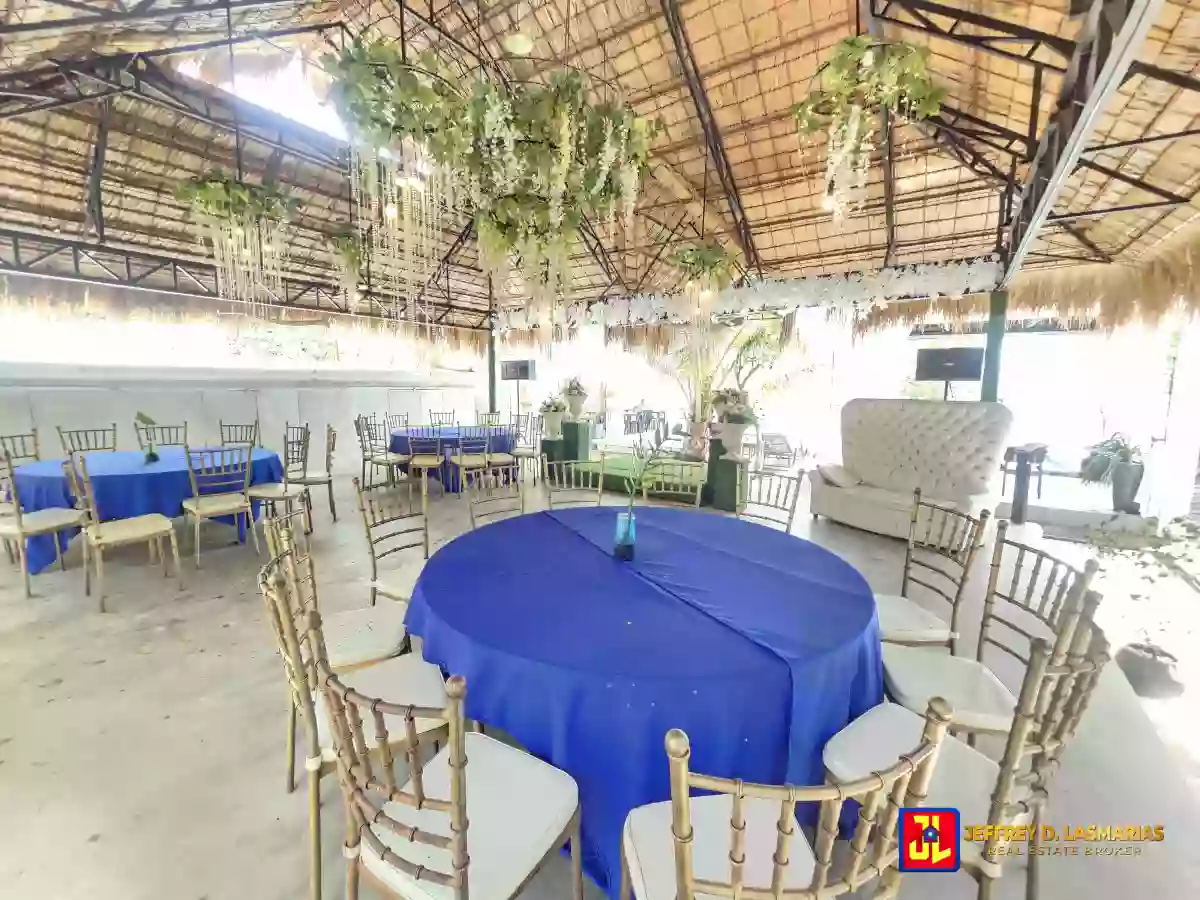 Amazing Beach Resort for Sale in Manjuyod, Negros Oriental [available] — Beach House / Resort in Negros Oriental, Philippines — Photo 3