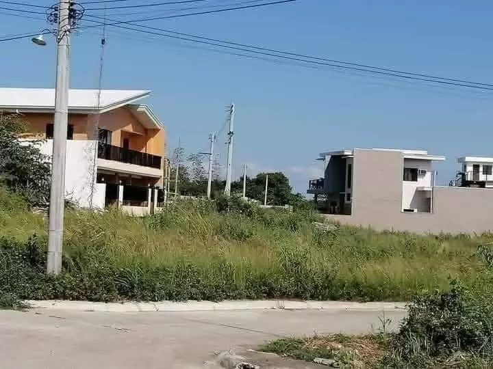 120 sqm Residential Lot for Sale in Santa Cruz, Liloan – Near Main Road and Mall — Residential Lot in Liloan, Cebu, Philippines — Photo 4