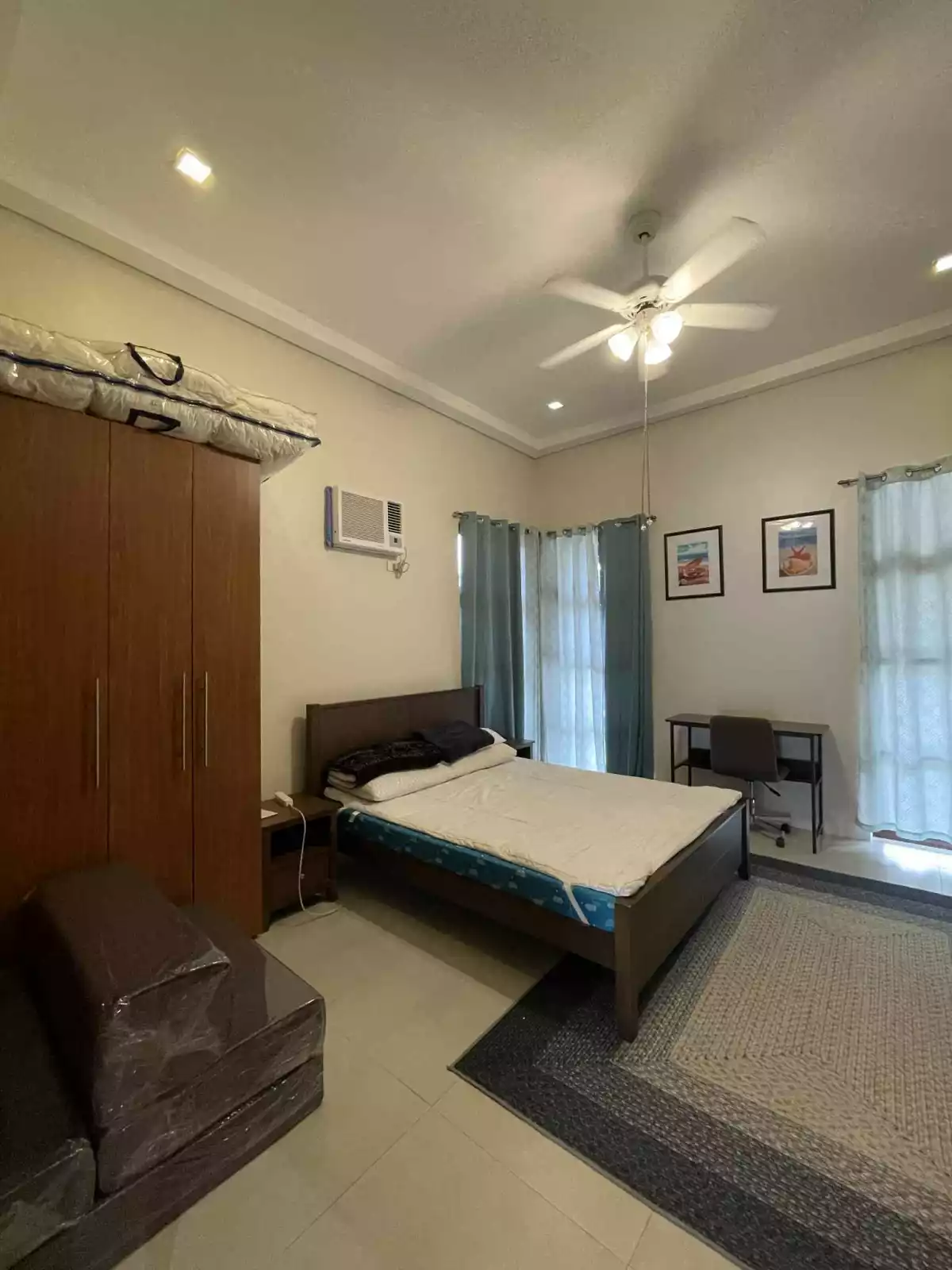 Open photo 11 of 13 — House For Rent