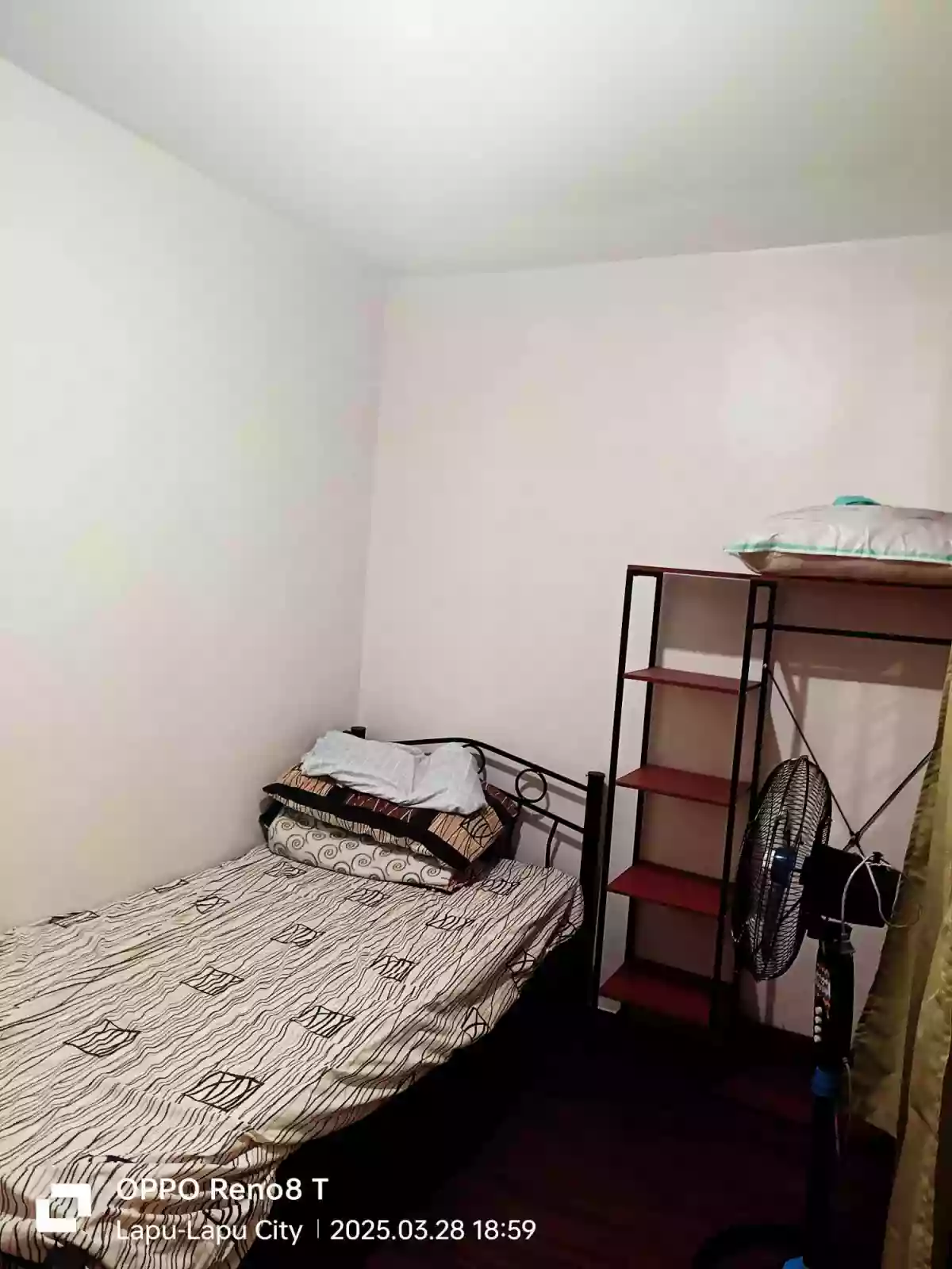 Open photo 11 of 21 —  3 Bedroom Townhouse in Beverly Place Mactan Subdivision Agus Lapu Lapu 