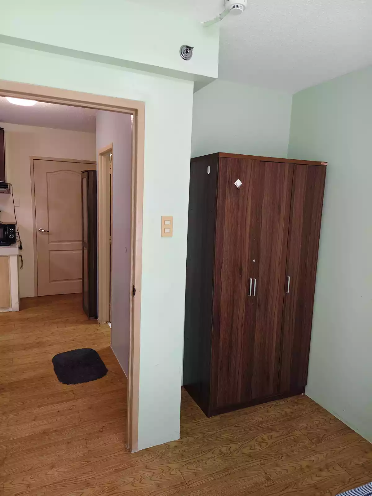 2BR Condo Unit with Balcony For Sale/Rent — 2 Bedrooms in Cebu City, Cebu — Photo 6