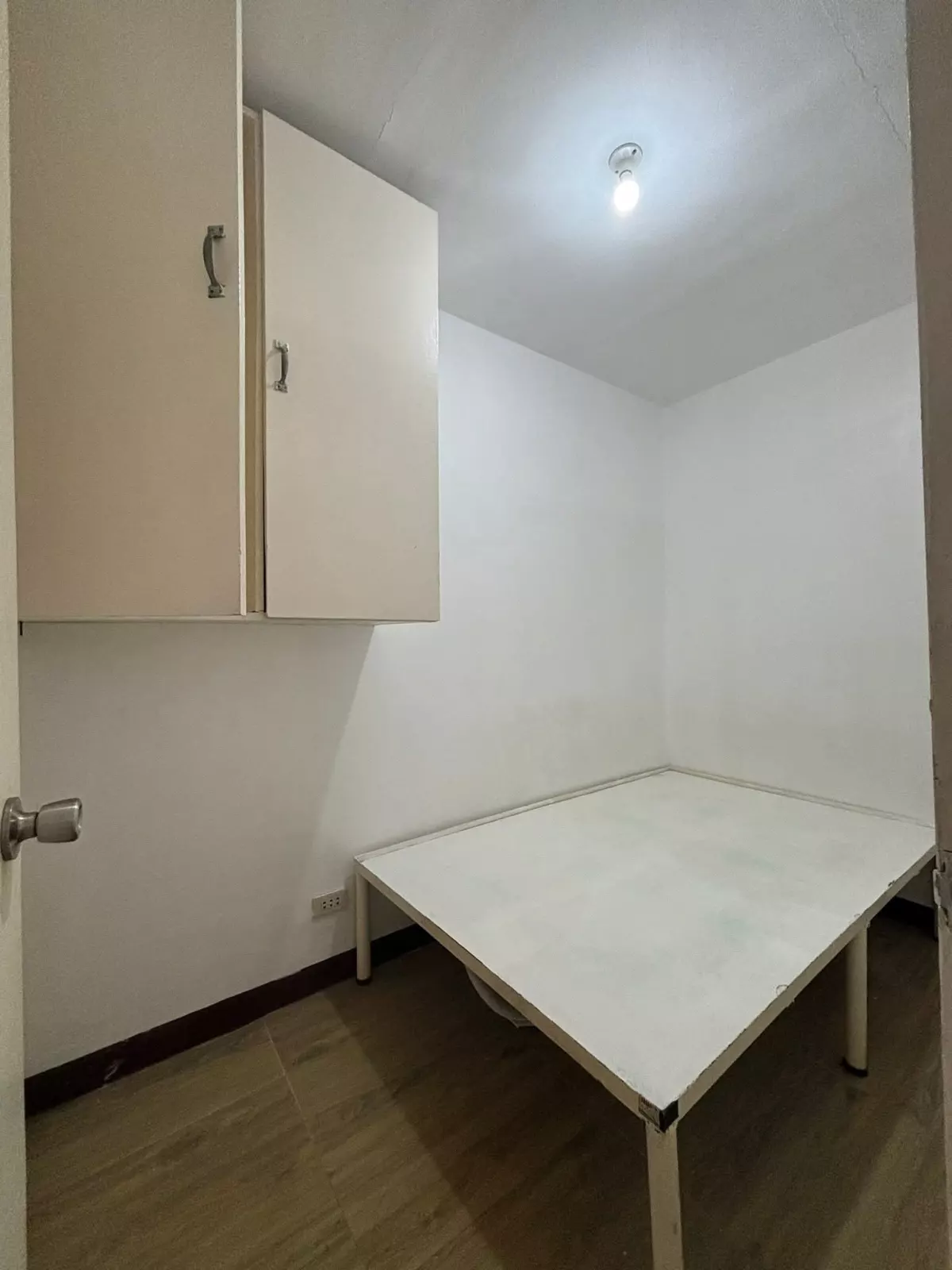 FOR SALE – Income-Generating Apartment + 3-Storey House — Apartment in Minglanilla, Cebu, Philippines — Photo 7