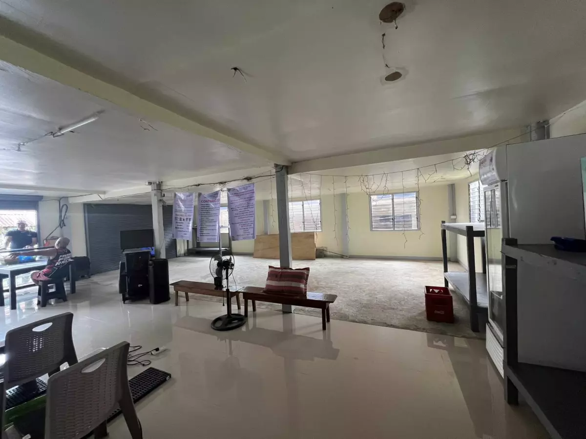 Boarding House for Sale with Commercial space — Boarding House in Mainit, Surigao del Norte, Philippines — Photo 7