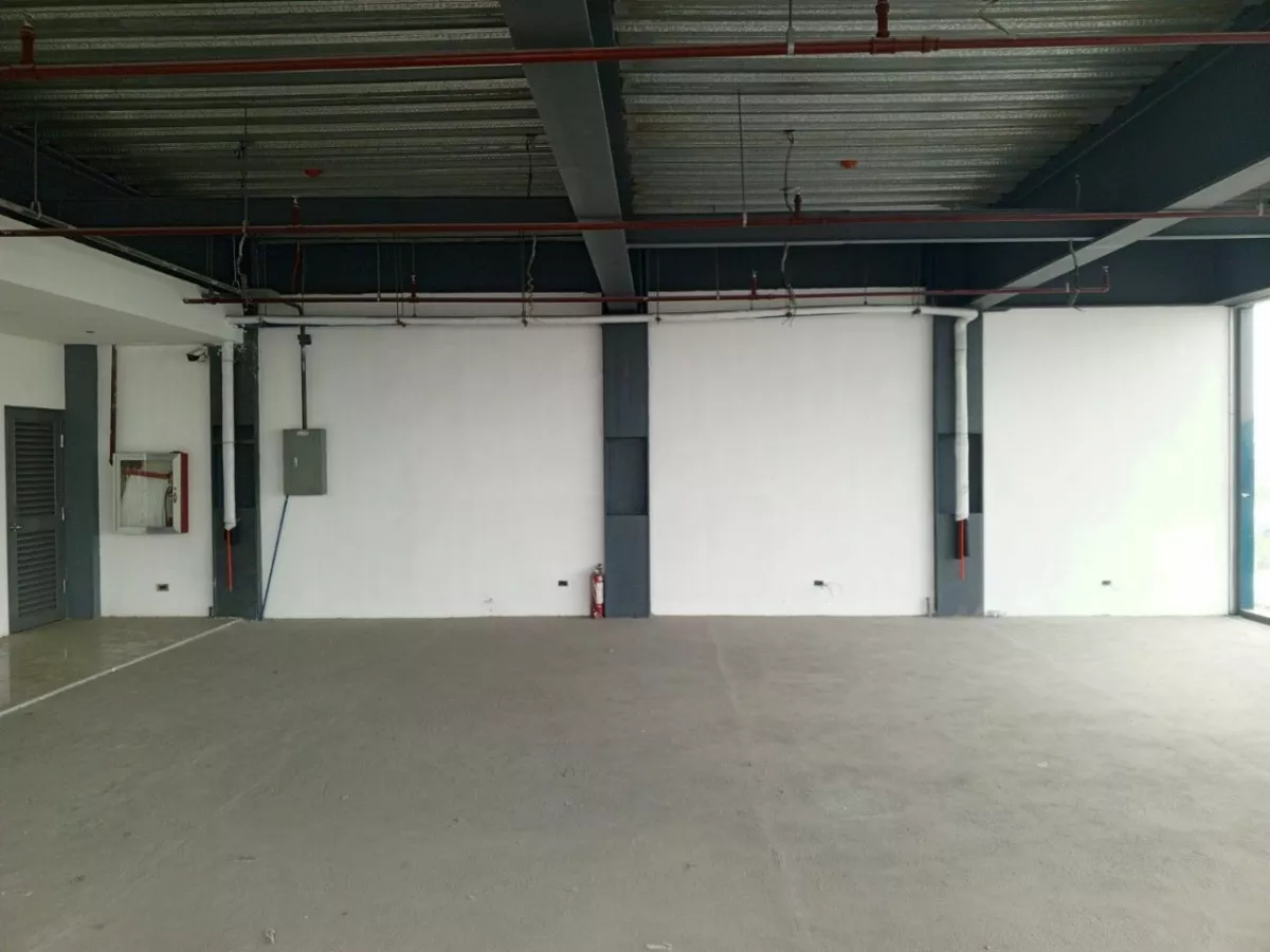 Biglite International Lighting Inc. Commercial Spaces For Rent — Space in EDSA, Makati, Metro Manila — Photo 5