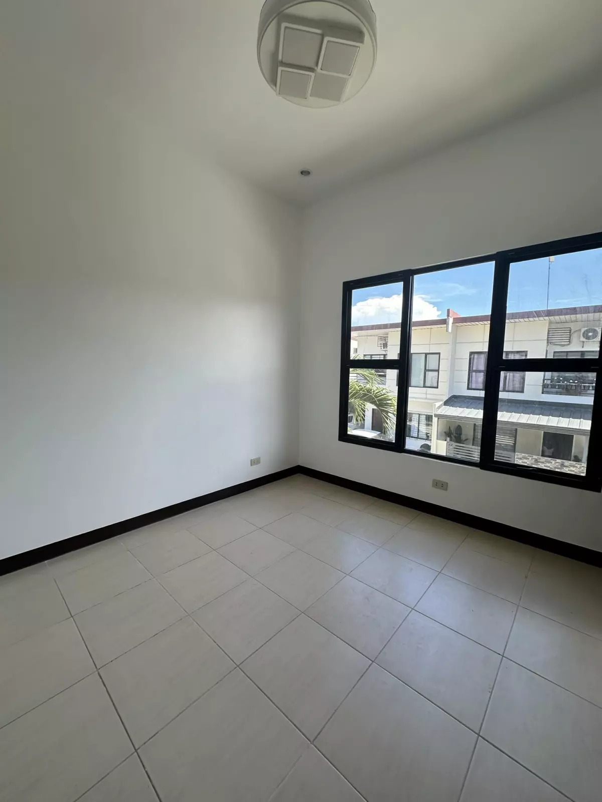 Duplex House — House and Lot in Mandaue City, Cebu, Philippines — Photo 4