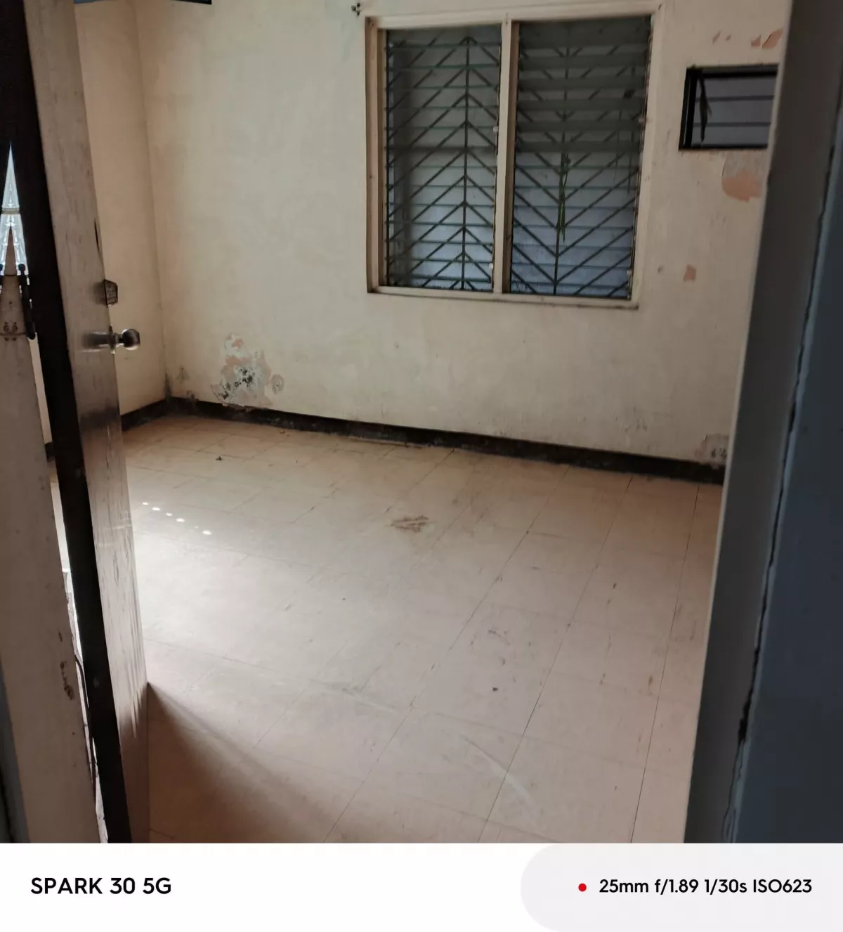 Open photo 13 of 17 — HOUSE AND LOT in prime location at Liboton