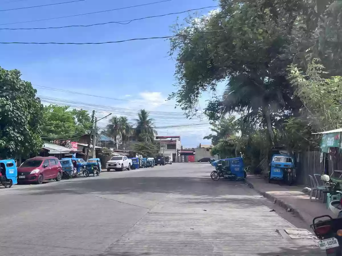 Commercial lot