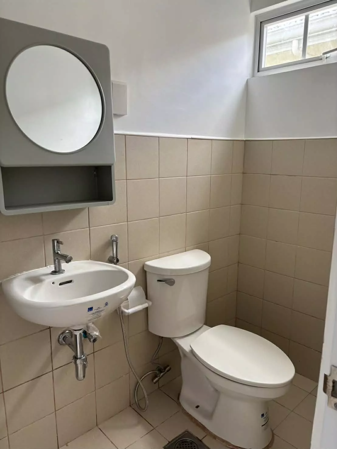 Open photo 11 of 24 — For Sale House and Lot unit at Royal Palms Quatro