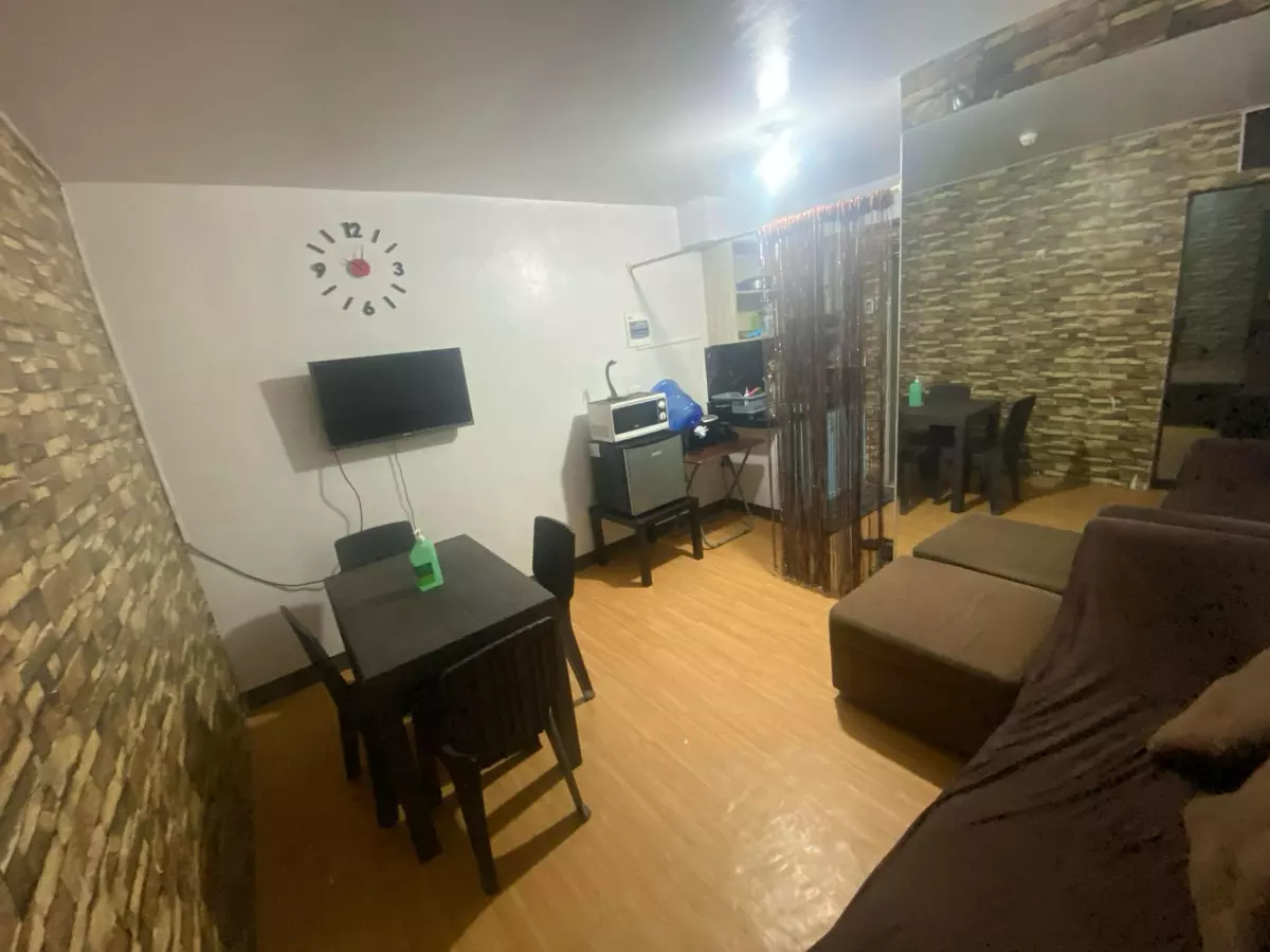FURNISHED 1 BEDROOM UNIT WITH BALCONY FOR RENT — 1 Bedroom in Naya Road, Cebu City, Central Visayas — Photo 2