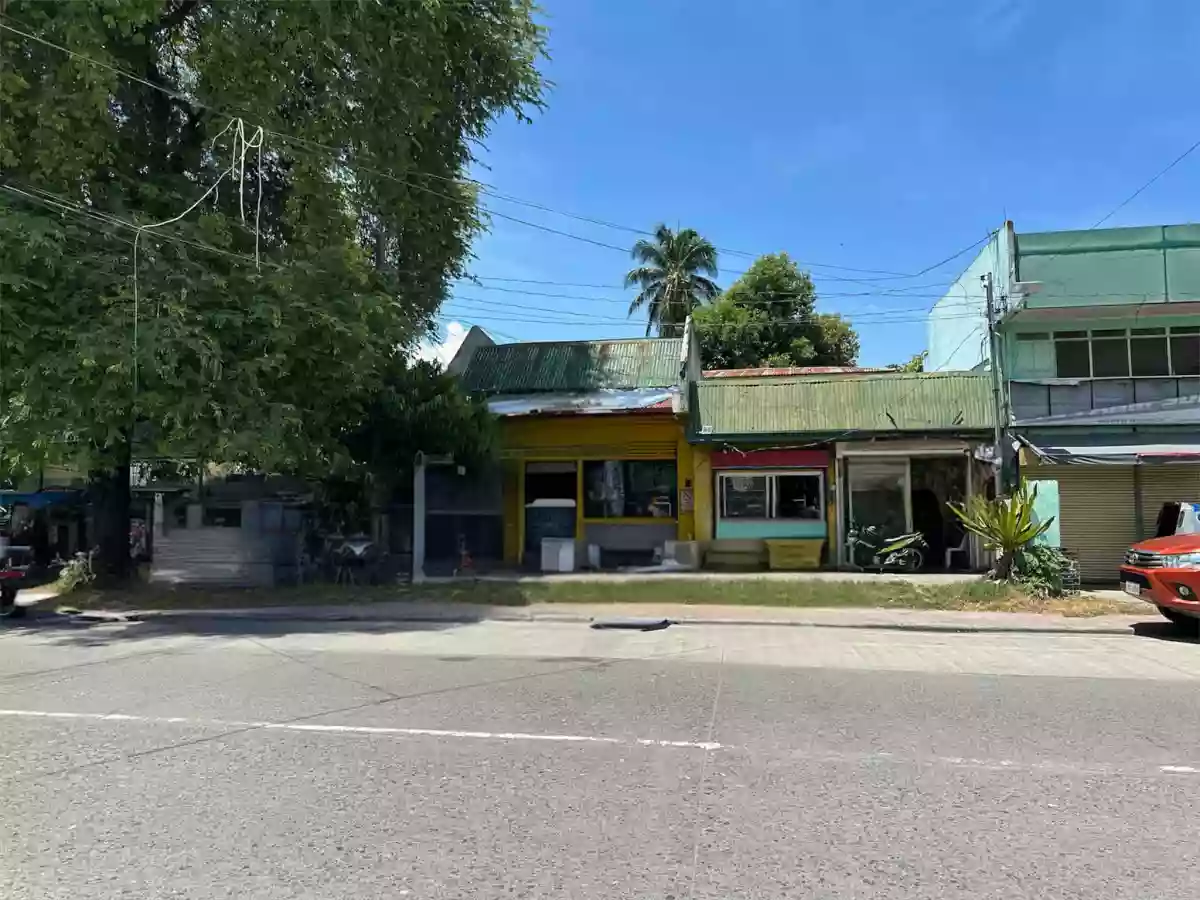 Osmeña North Commercial Building For Sale