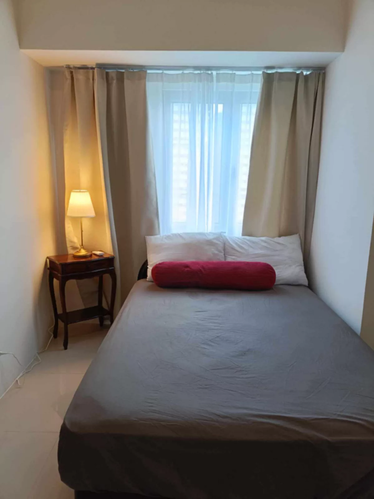 The Montane — Studio in Taguig, Metro Manila, Philippines — Photo 3