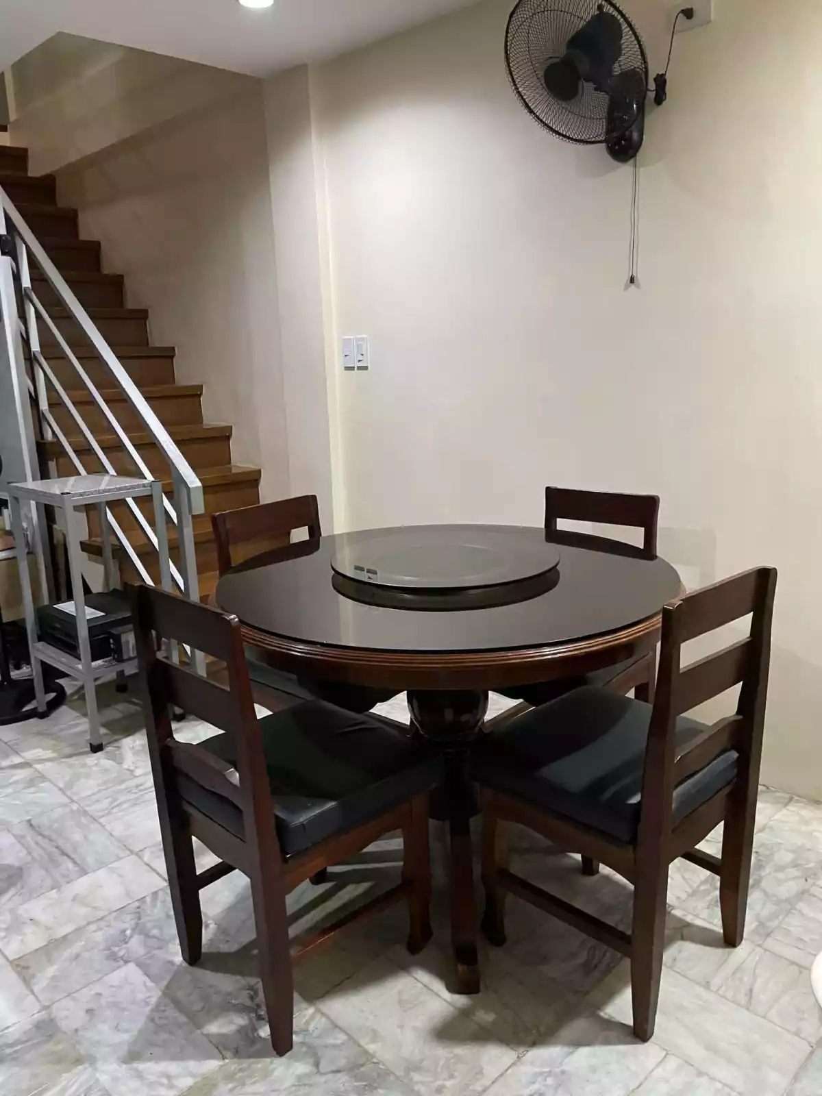 WELL MAINTANIED PRE OWNED TWO STOREY TOWNHOUSE FOR SALE LOWEST PRICE IN SAMPALOC MANILA! — Townhouse in Manila, Metro Manila, Philippines — Photo 4