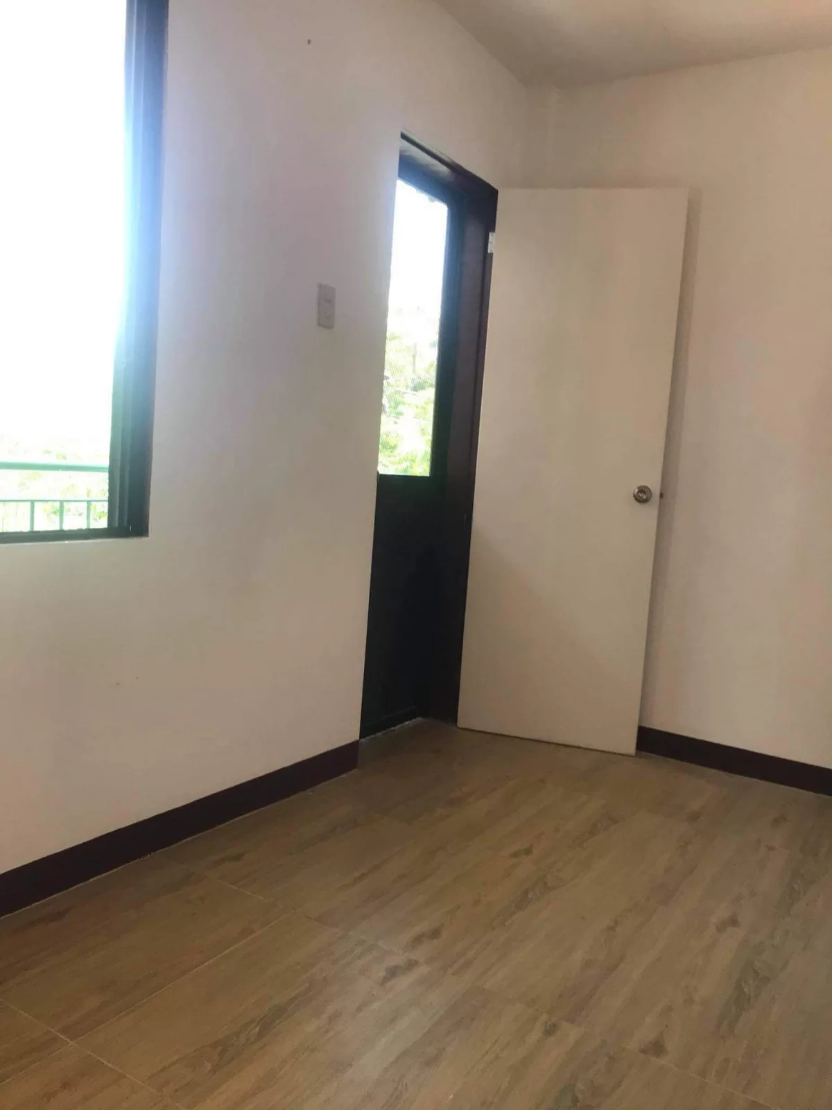 Income generating 8 door Apartment for sale — Apartment in Minglanilla, Cebu, Philippines — Photo 4