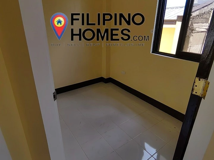 RUSH DUPLEX TYPE FOR SALE WITH SOLAR — House and Lot in Iriga City, Camarines Sur, Philippines — Photo 7