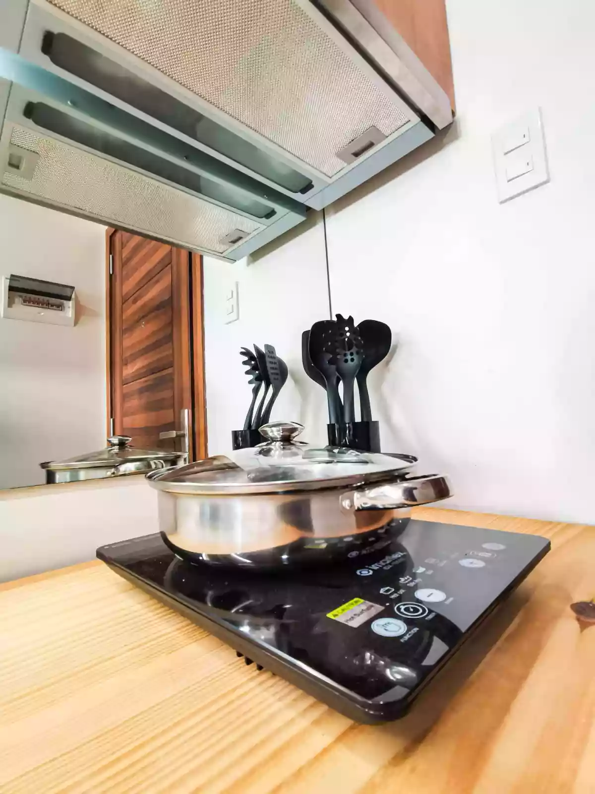STUDIO FOR SALE IN HORIZONS 101 MANGO AVE. CEBU CITY — Studio in Cogon Ramos, Cebu City, Cebu — Photo 6