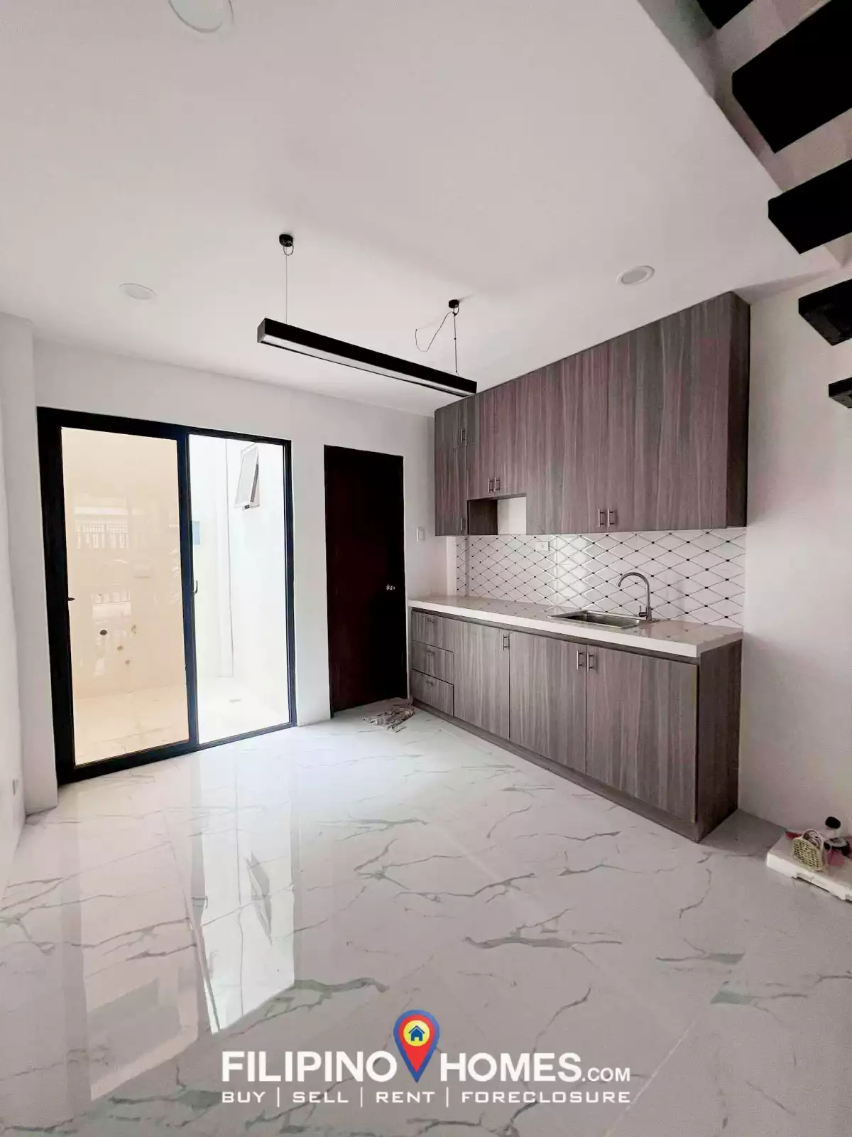 ONE UNIT LEFT! BRANDNEW THREE STOREY TOWNHOUSE WITH OPEN ROOFDECK BOUNDARY QC NEAR SAMPALOC MANILA — Townhouse in Unang Hakbang, Quezon City, Metro Manila — Photo 4