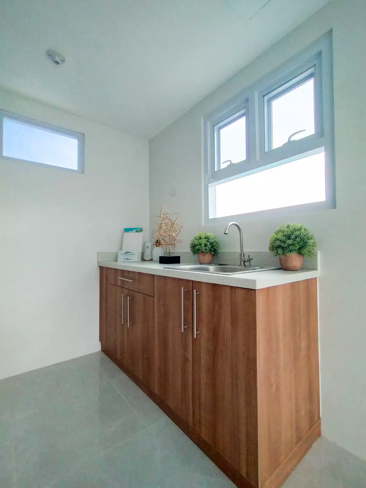 FOR ASSUME STUDIO AT MIVELA GARDEN RESIDENCES — Studio in Cebu, 6000 Cebu, Philippines — Photo 5