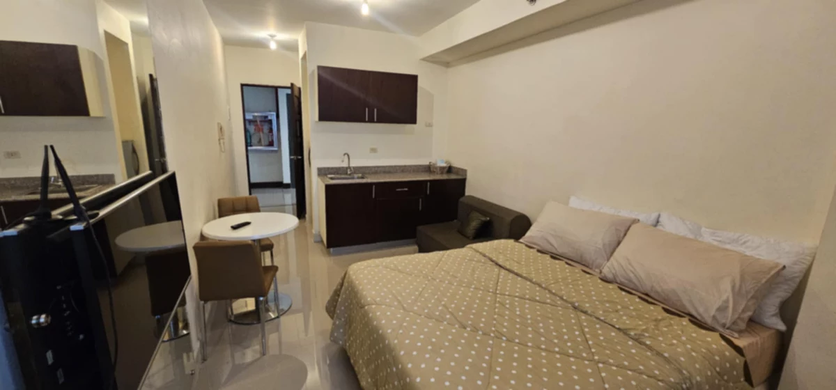 1 BEDROOM FOR SALE AT GRAND RESIDENCE EAST TOWER A — 1 Bedroom in Gov. M. Cuenco Avenue, Cebu City, Cebu — Photo 5
