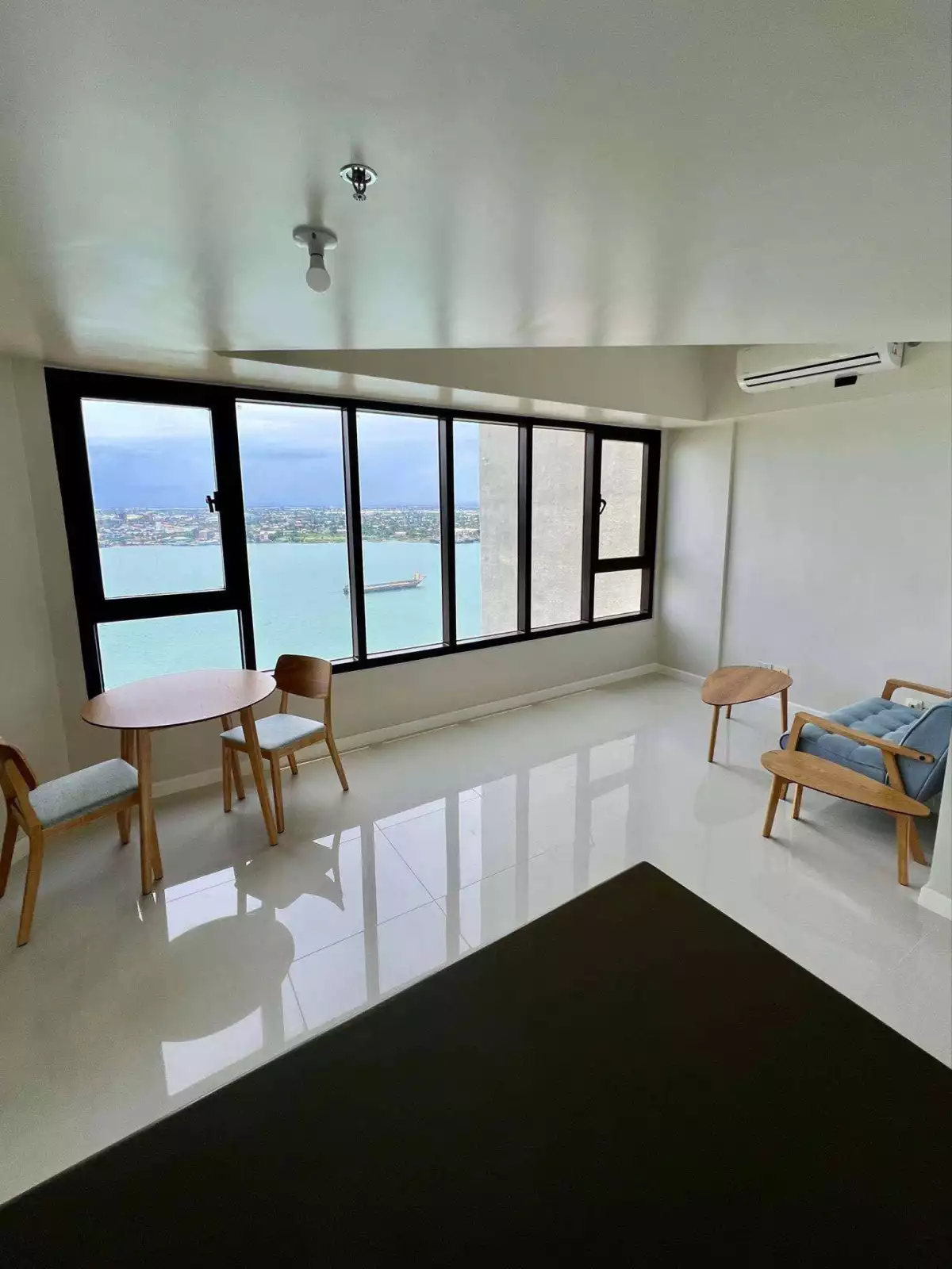 For Rent: Brand New 1 Bedroom Mandani Bay Suites Tower 2 — 1 Bedroom in F.E. Zuellig Avenue, Mandaue City, Philippines — Photo 5