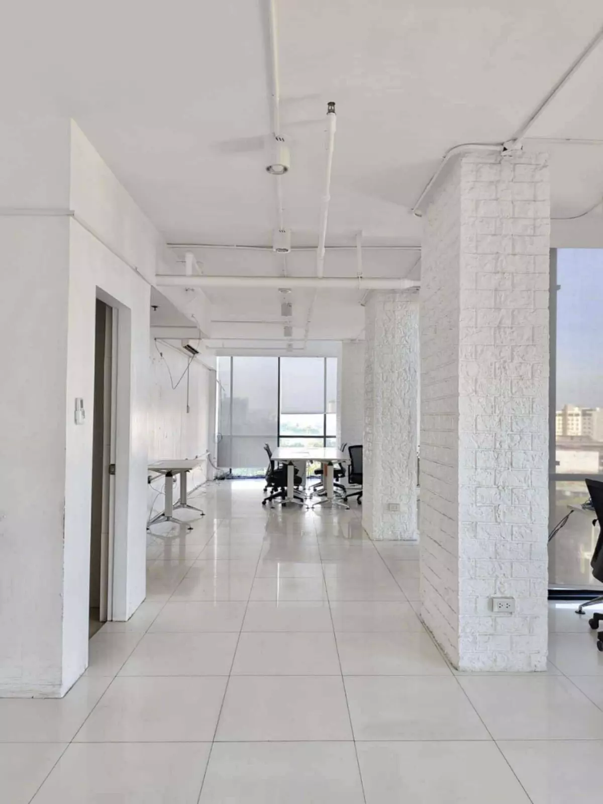 79.01 Sqm. Office Space FOR RENT Near Cebu IT Park — Office in Cebu City, Cebu, Philippines — Photo 5
