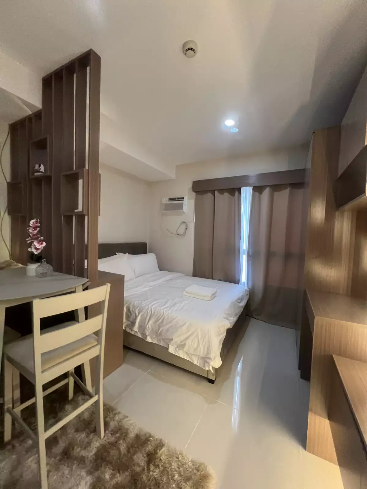 J Tower Residences