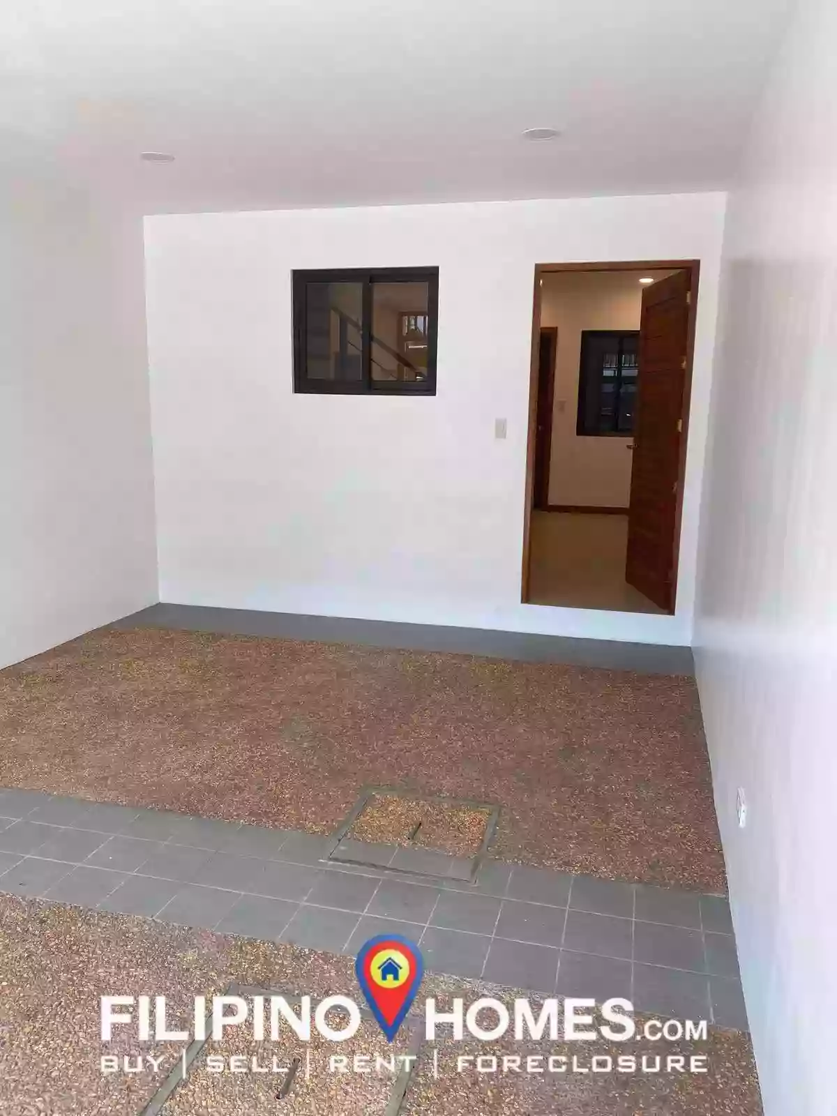 BRANDNEW THREE STOREY TOWNHOUSE FOR SALE FACING WIDE ROAD NEAR UST SAMPALOC MANILA — Townhouse in Manila, Metro Manila, Philippines — Photo 2