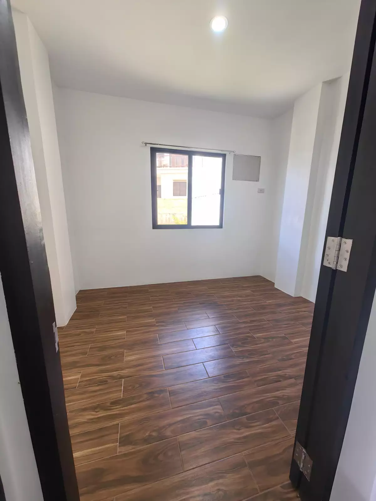 Open photo 11 of 16 — DUPLEX HOUSE & LOT SEMI FURNISH IN MINGLANILLA HIGHLANDS