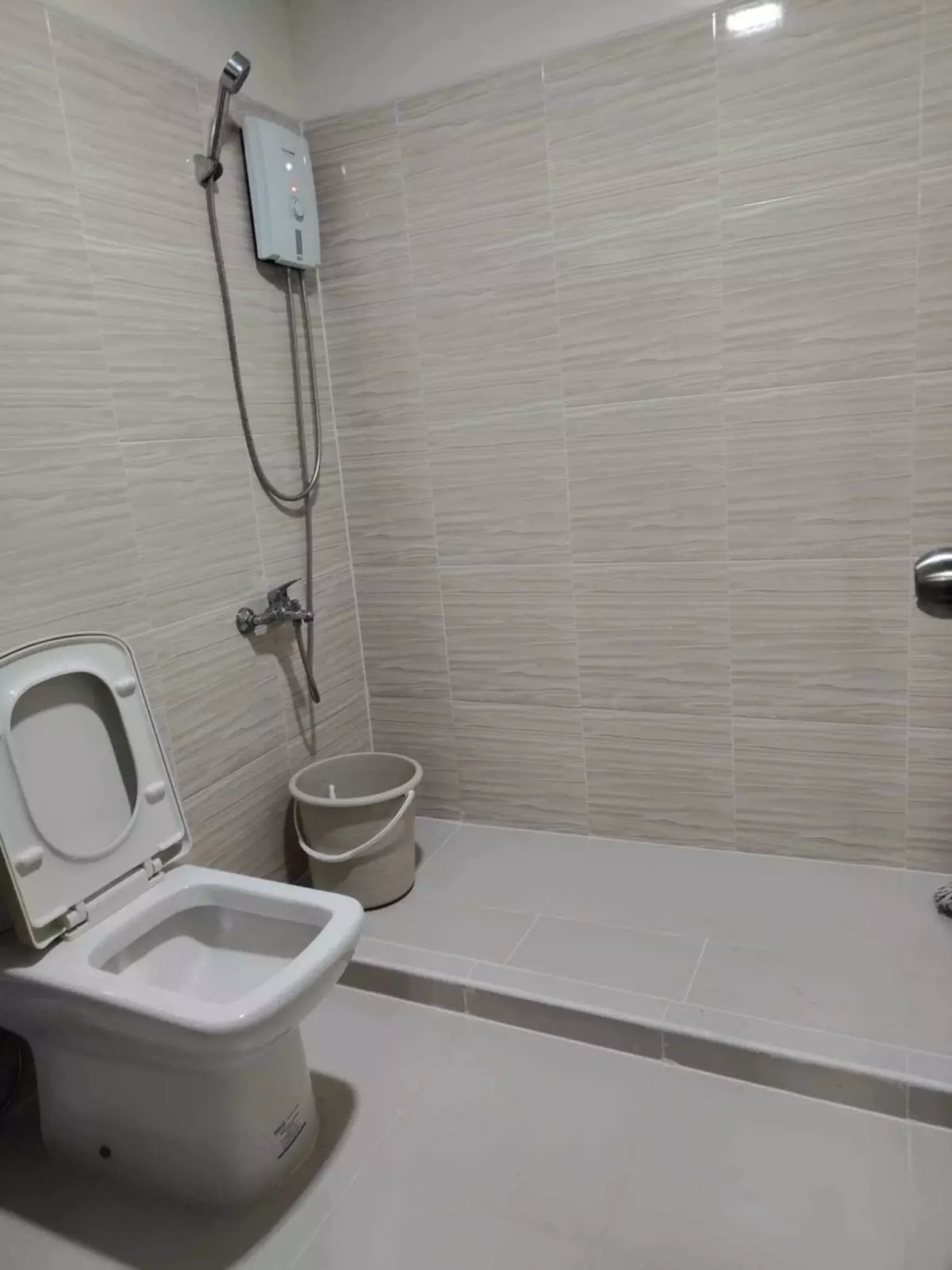 1-BR FOR SALE AT BAMBOO BAY CONDOMINIUM — 1 Bedroom in Hernan Cortes Street, Mandaue City, Central Visayas — Photo 7