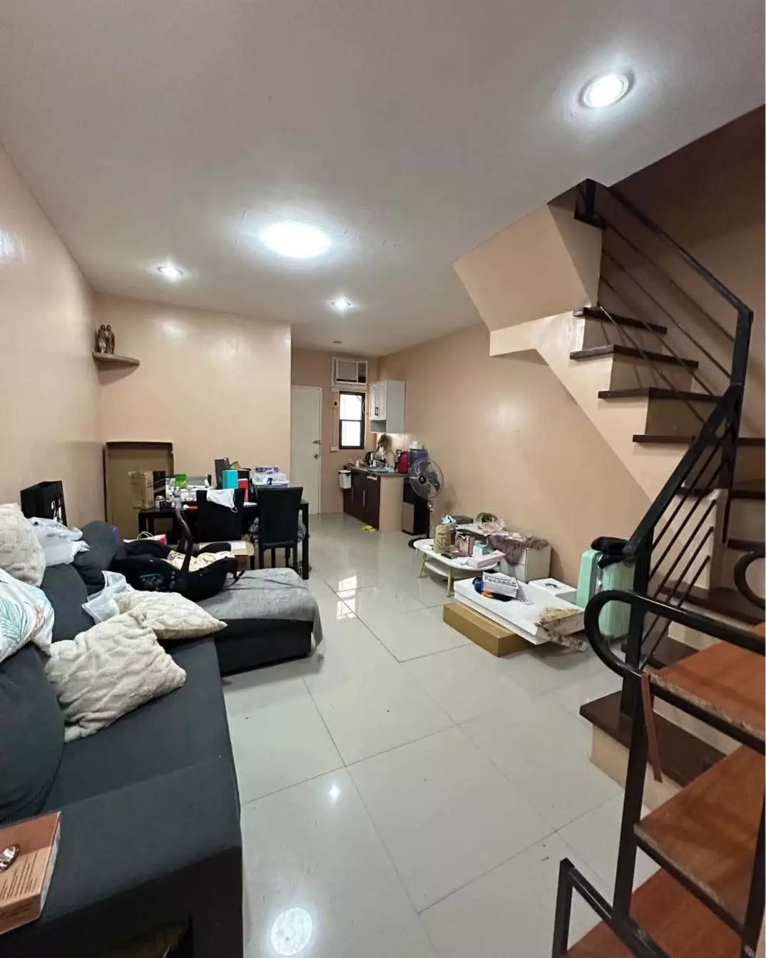 Rare Find House and Lot in Capitol , Lahug 5.7M only — House and Lot in A. Villalon Drive, Cebu City, Cebu — Photo 3