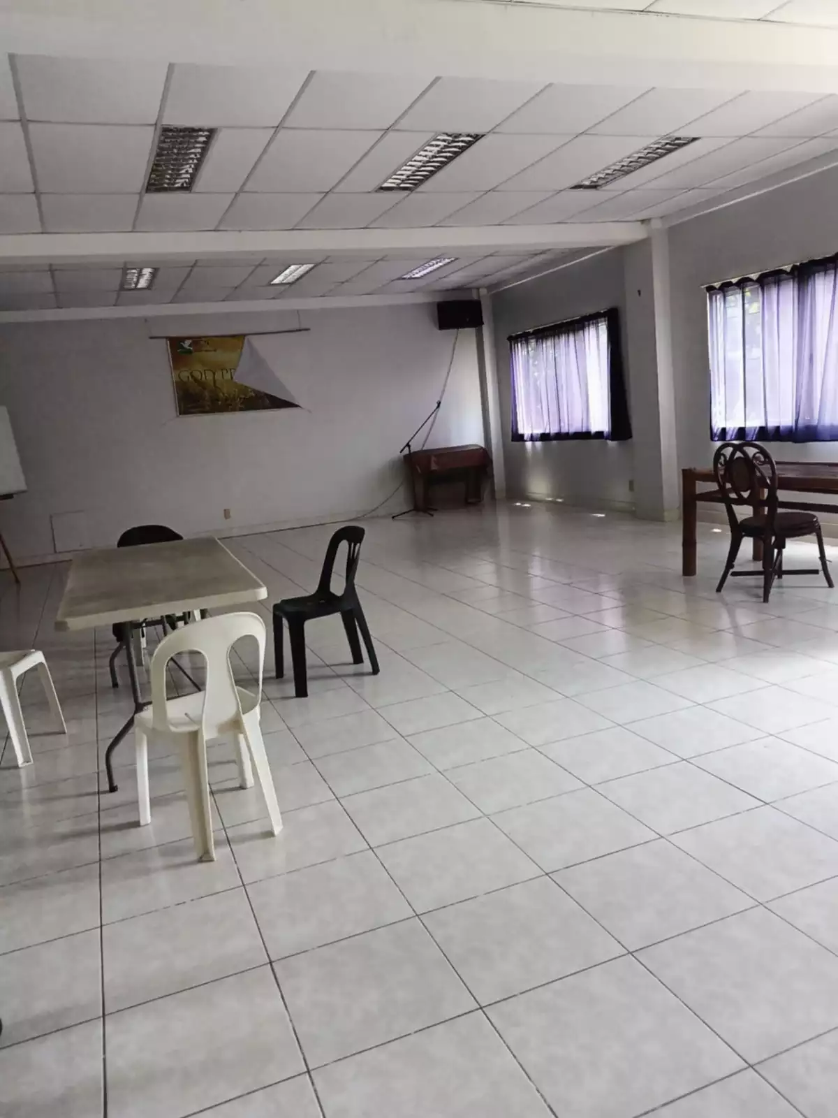 Open photo 21 of 33 — 3 STOREY BUILDING WITH ROOF TOP AND  5 APARTMENT UNITS FOR SALE