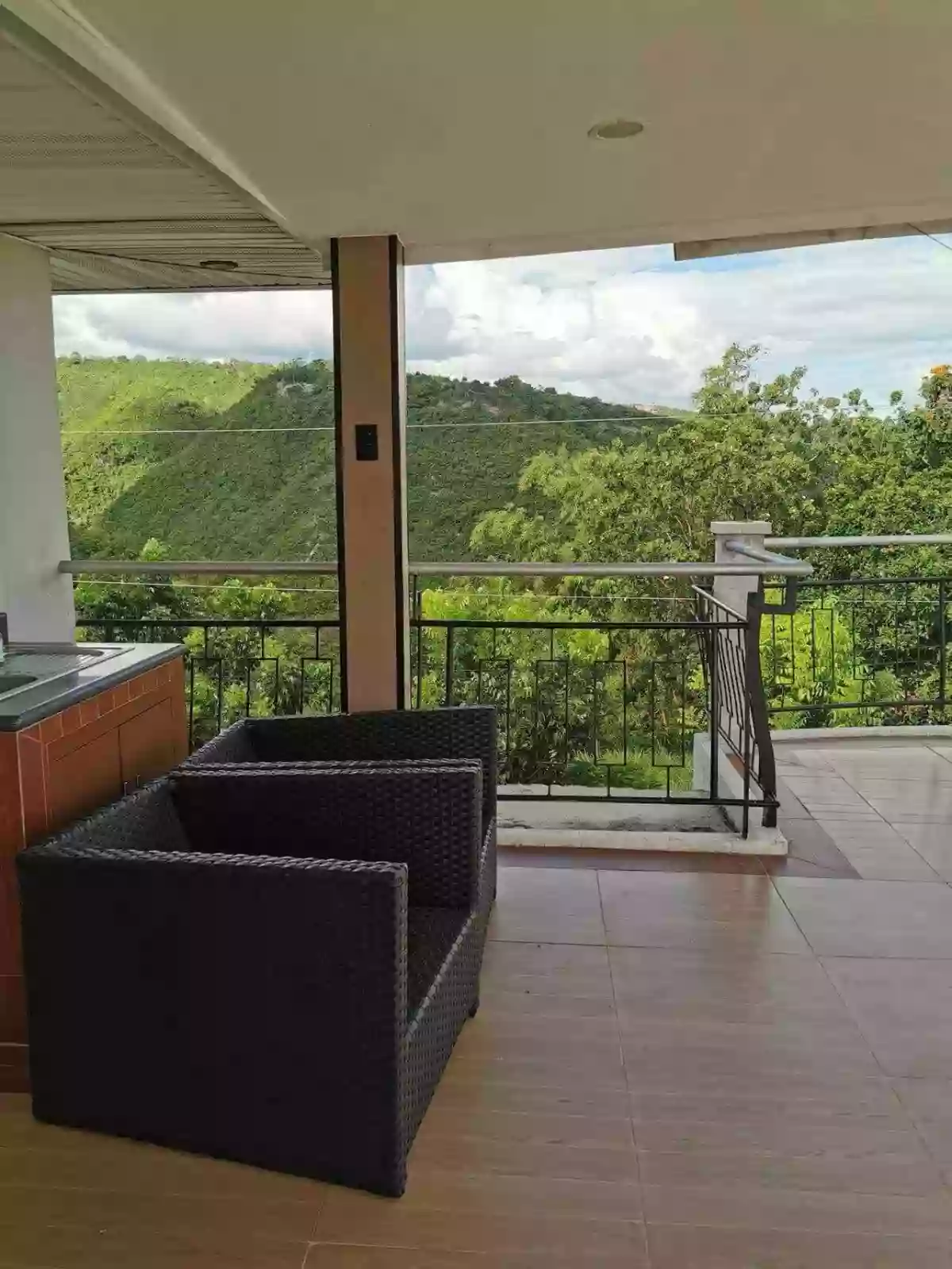 House and Lot (3 storey house @Pacific Heights's Subd.) — House and Lot in Talisay, Cebu, Philippines — Photo 5