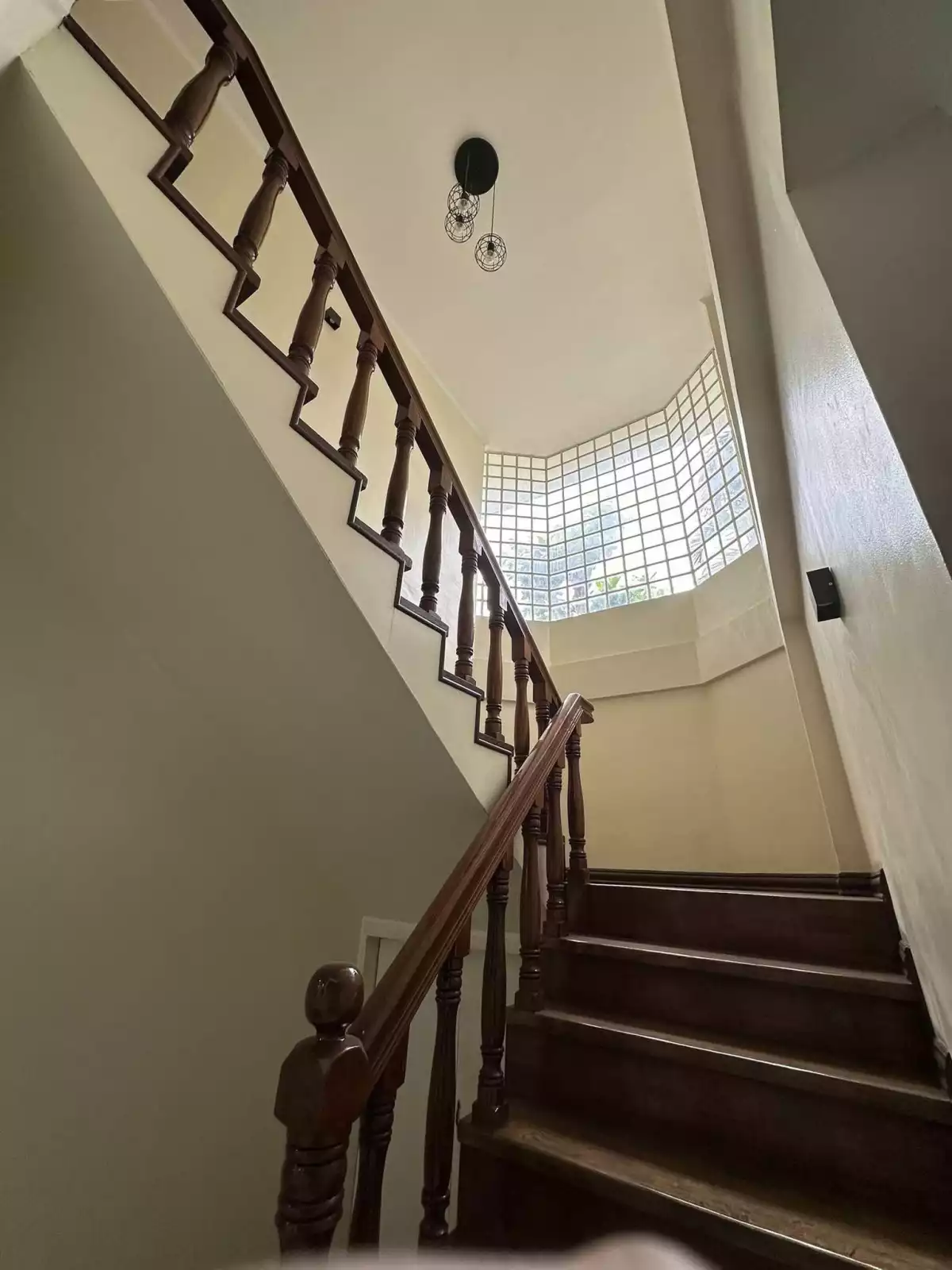 Open photo 15 of 19 — -Storey House for Rent inside a Subdivision in Talamban, Cebu City