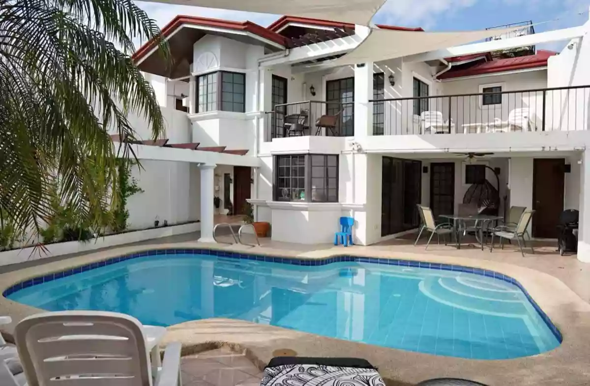 House and Lot with Swimming Pool at 12M