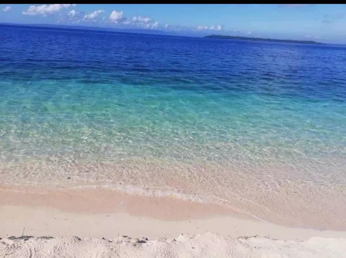 Whole Island in Surigao For Sale — Island in talisay street, Hinatuan, Surigao del Sur — Photo 3