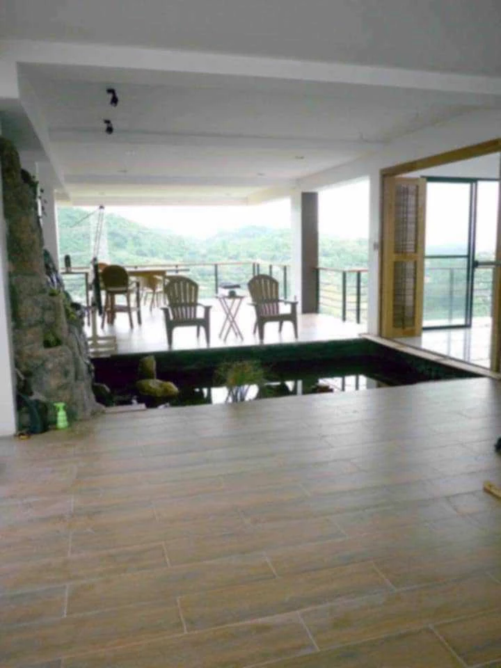 HOUSE AND LOT FOR SALE IN MARIA LUISA — House and Lot in Philippines — Photo 2