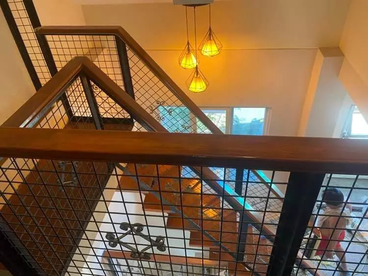 RFO HOUSE & LOT IN CORONA DEL MAR (BEACHFRONT SUBD) POOC TALISAY — House and Lot in Talisay, Cebu, Philippines — Photo 4