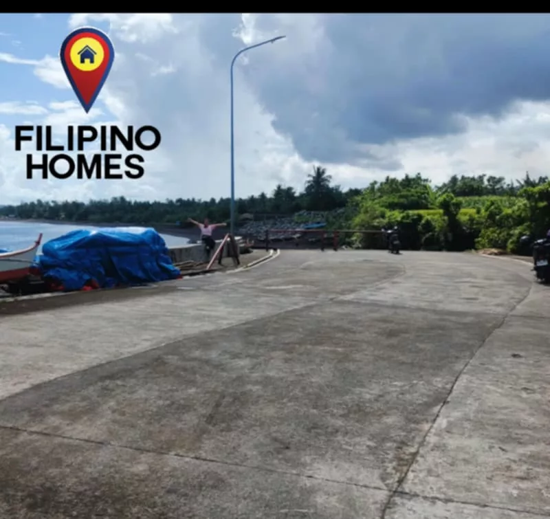 BEACH FRONT WITH MAYON VOLCANO VIEW 1500 SQM — Beach Lot in Albay, Philippines — Photo 4