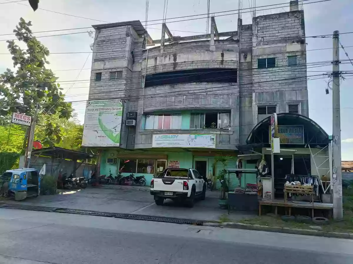 Commercial lot with building  for sale