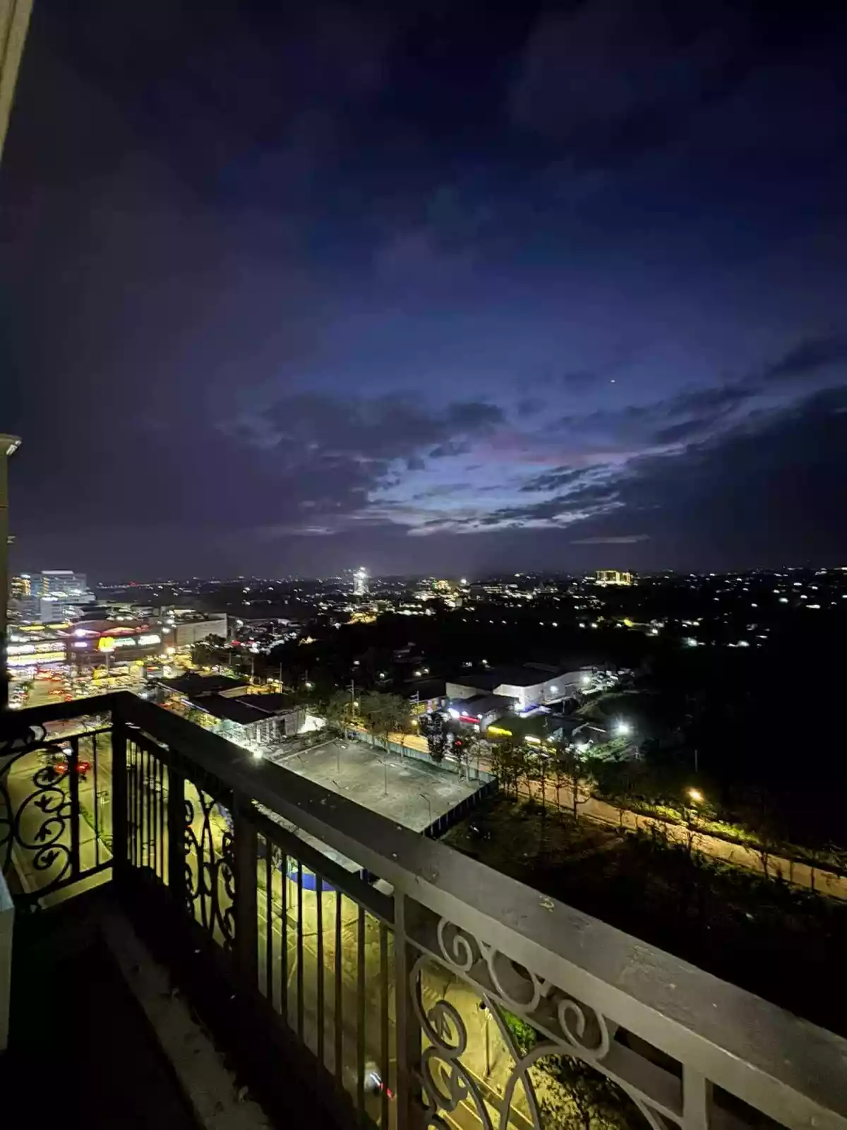 Open photo 12 of 14 — 1 BR Penthouse with Balcony For Sale