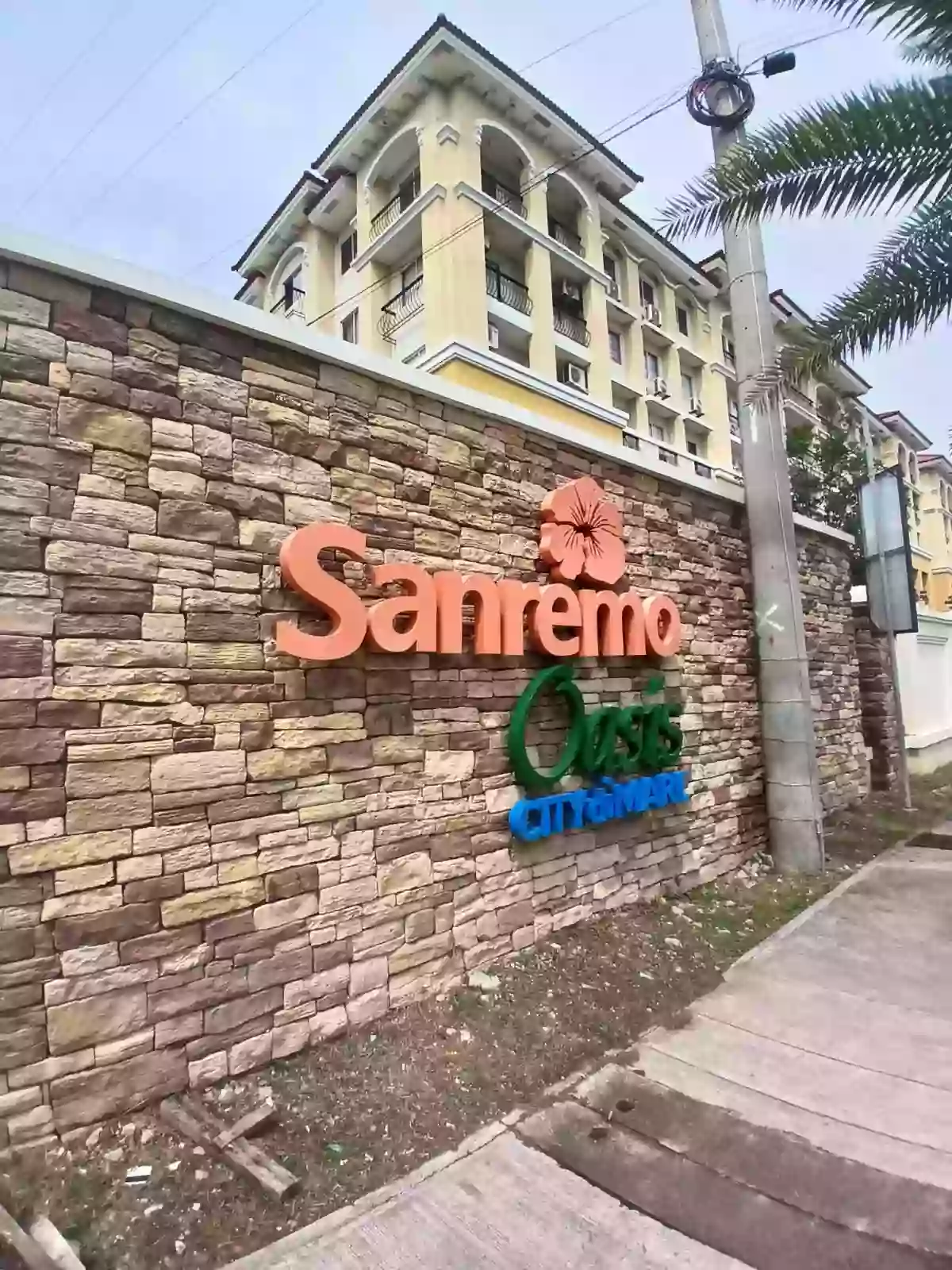Fully furnished 2 Bedroom unit for Sale in Sanremo Oasis at City di Mare — 2 Bedrooms in Cebu City, Cebu — Photo 7